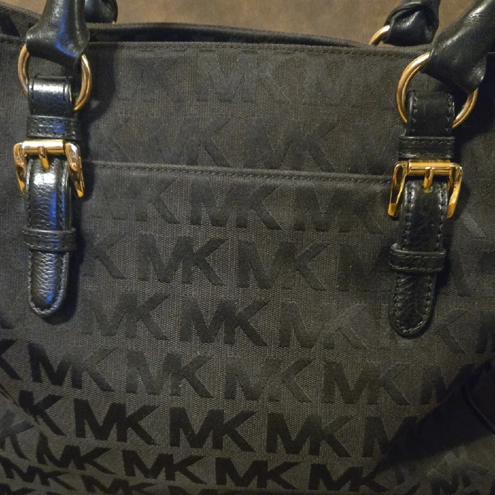 Michael Kors Black MK Logo Tote Bag With Front Pocket & Spacious Interior